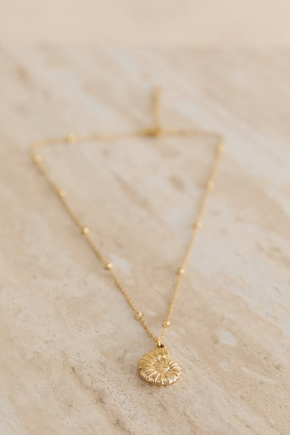 Seaside Soul Necklace Gold