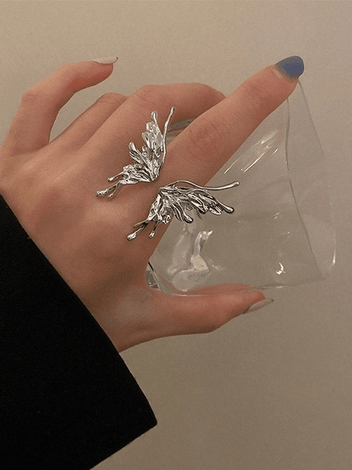 Grunge butterfly cuff ring
