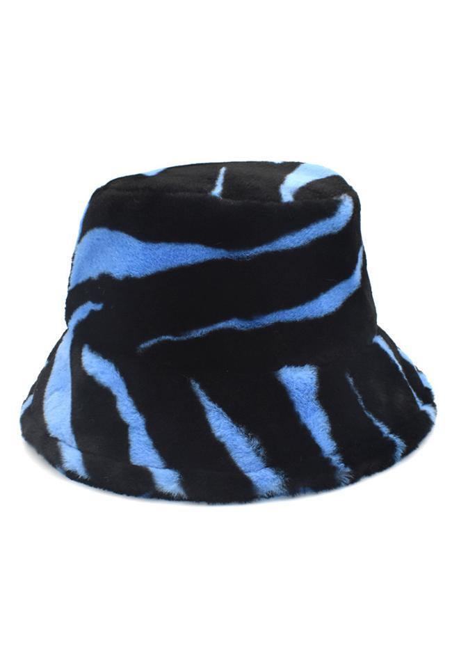 Warm fuzzy print bob