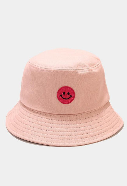 Smiley patched bucket hat