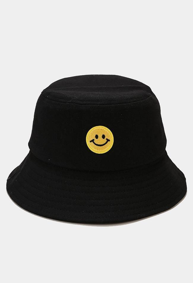Smiley patched bucket hat