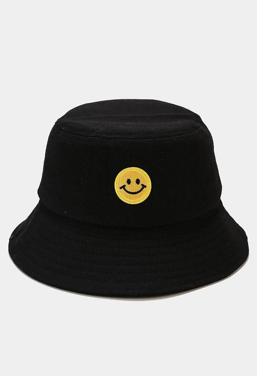 Smiley patched bucket hat