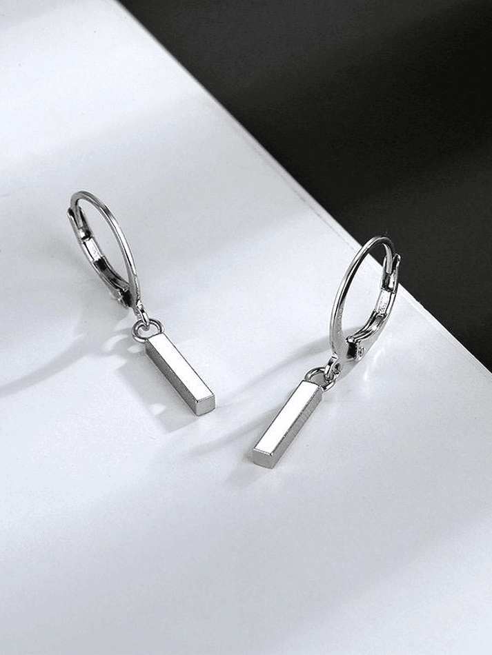 Silver geometric dangling earrings