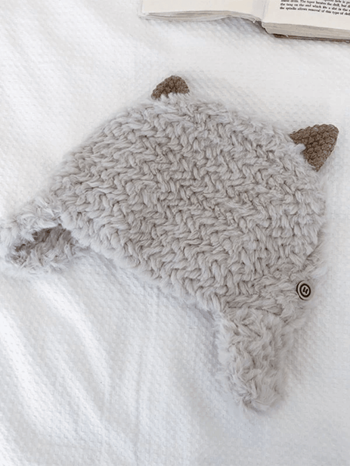 Warm fluffy lambskin trapper hat