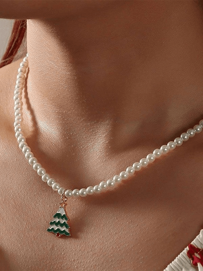 Faux Pearl Christmas Necklace