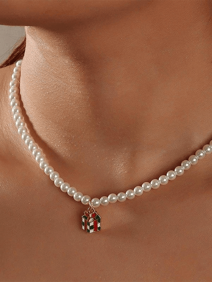 Faux Pearl Christmas Necklace
