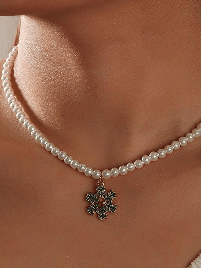 Faux Pearl Christmas Necklace