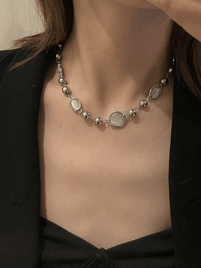 Grunge gemstone decor bead necklace