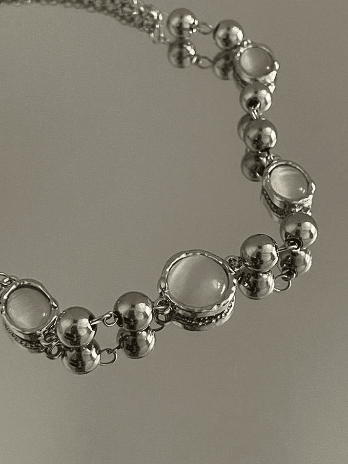 Grunge gemstone decor bead necklace