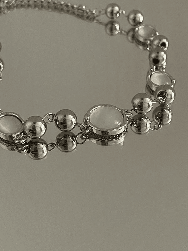 Grunge gemstone decor bead necklace