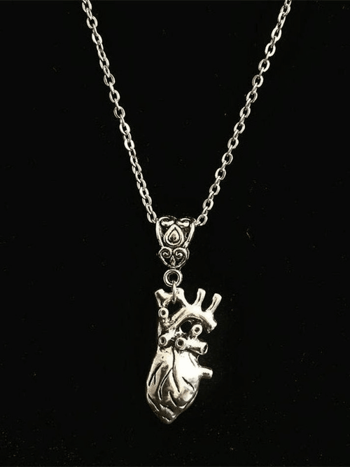 grunge heart pendant necklace