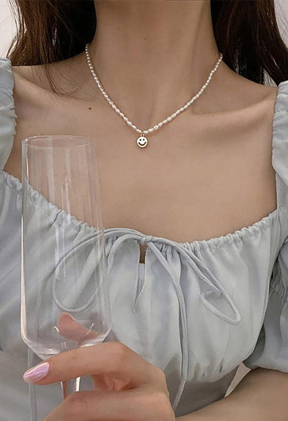 Elegant pearl pendant necklace