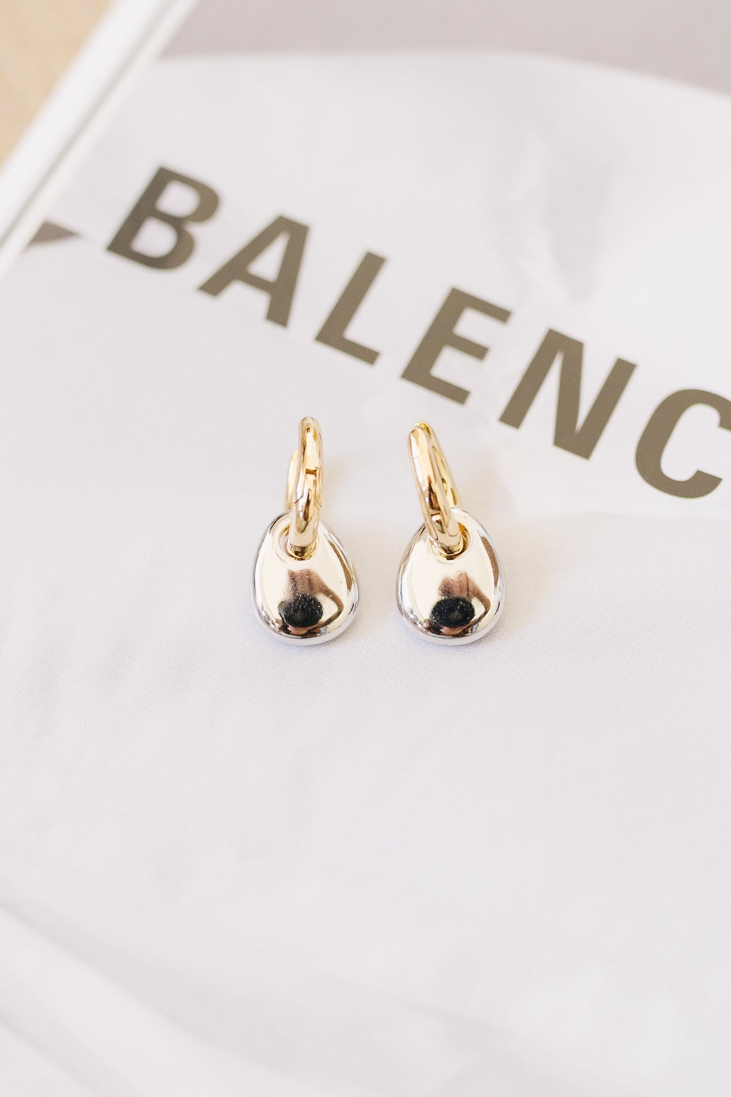 Effortless Shine Hoops