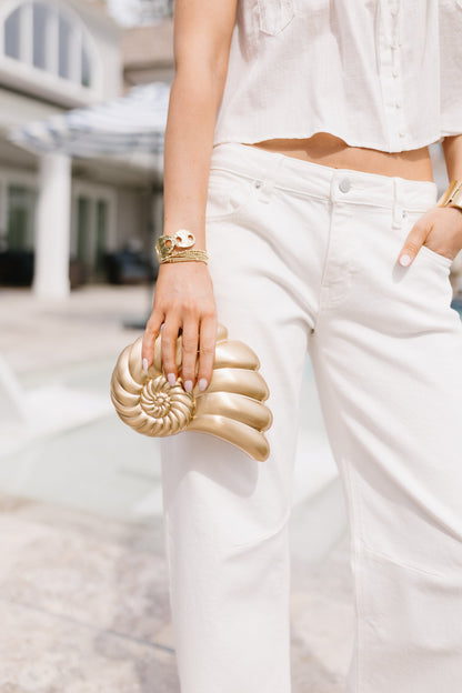 Isla Shell Clutch