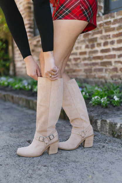 Yanni Boots