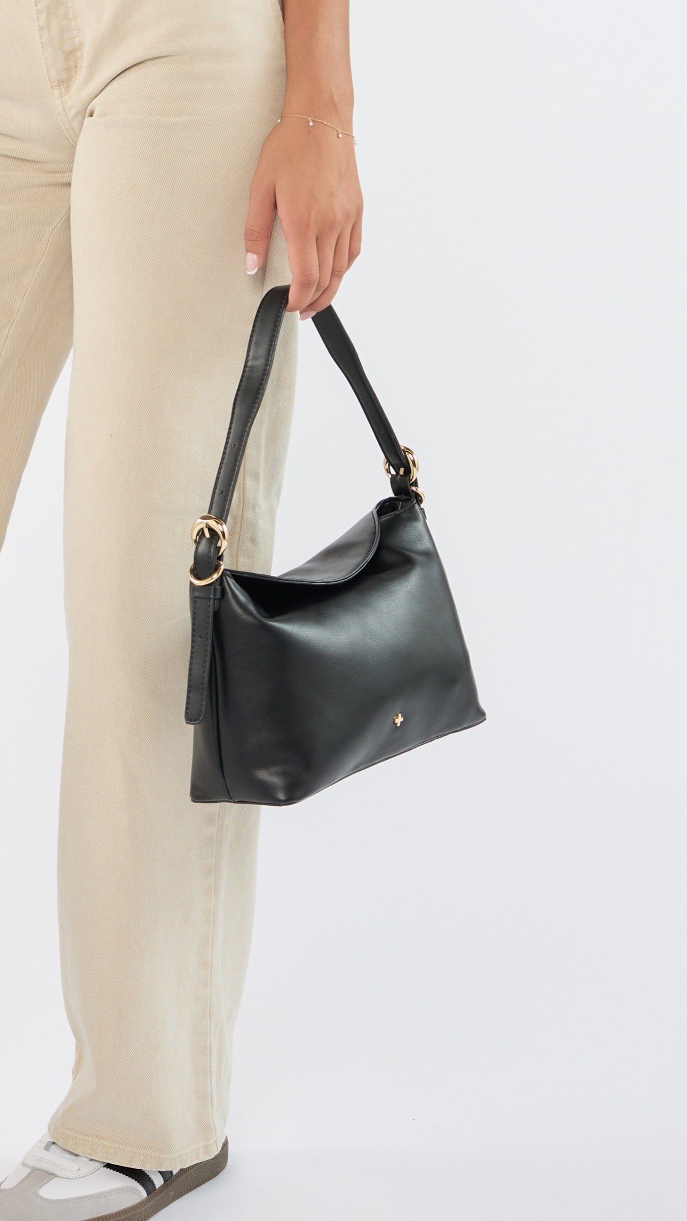 Lina Shoulder Bag - Black / Gold
