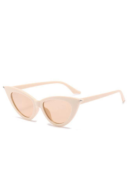 Cat eye sunglasses