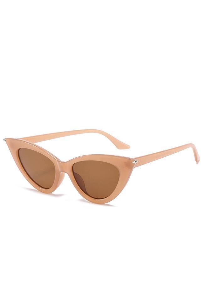 Cat eye sunglasses