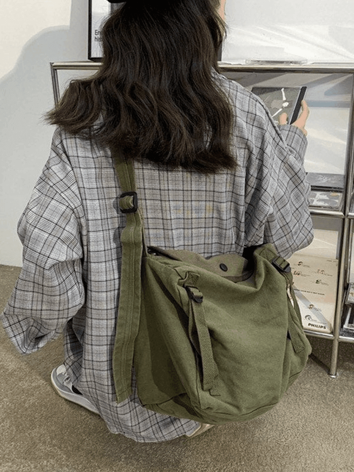 Large Capacity Vintage Shoulder Bag