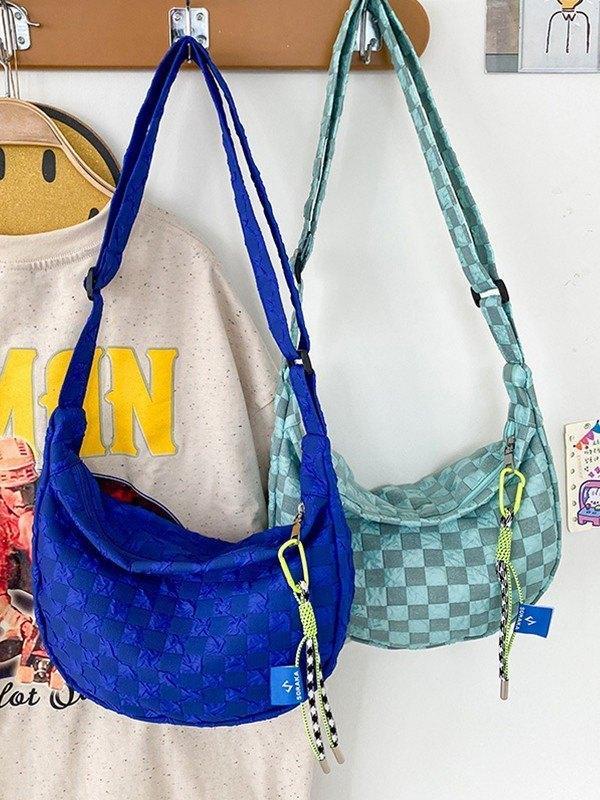 Plaid shoulder bag